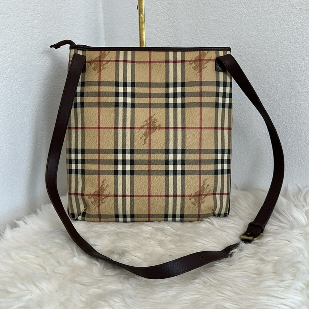 💯Authentic Burberry Beige and Brown Plaid Messenger Bag🍀 - Picture 8 of 17